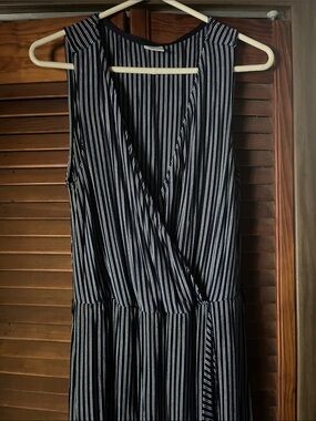 Soma Navy and White Sleeveless Striped Midi Dress